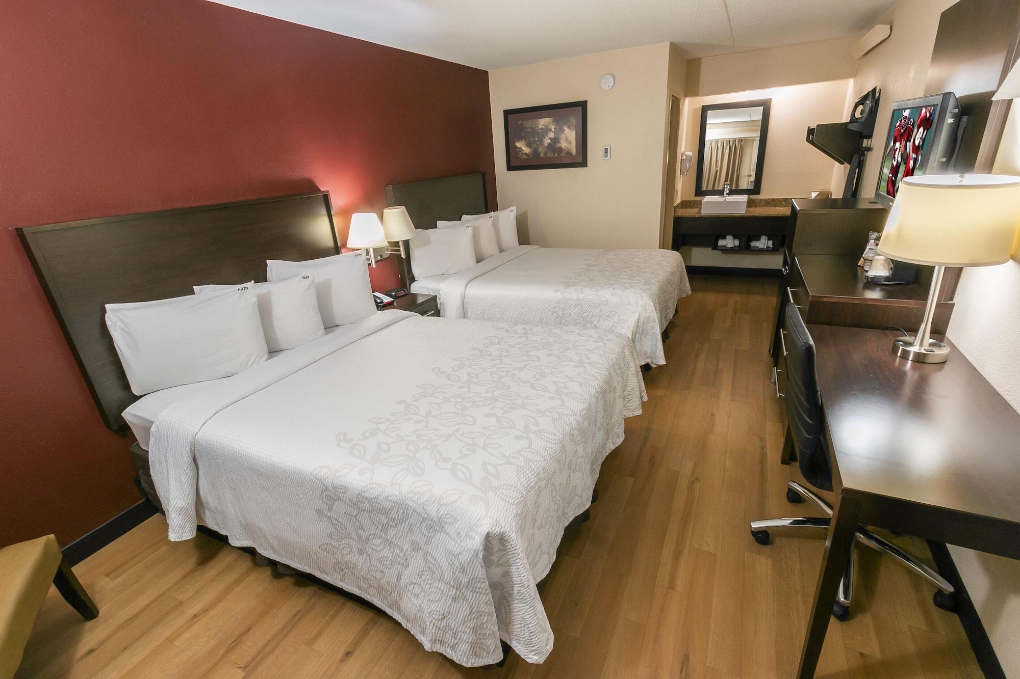 Red Roof Inn Plus+ Birmingham East - Irondale/Airport Dış mekan fotoğraf