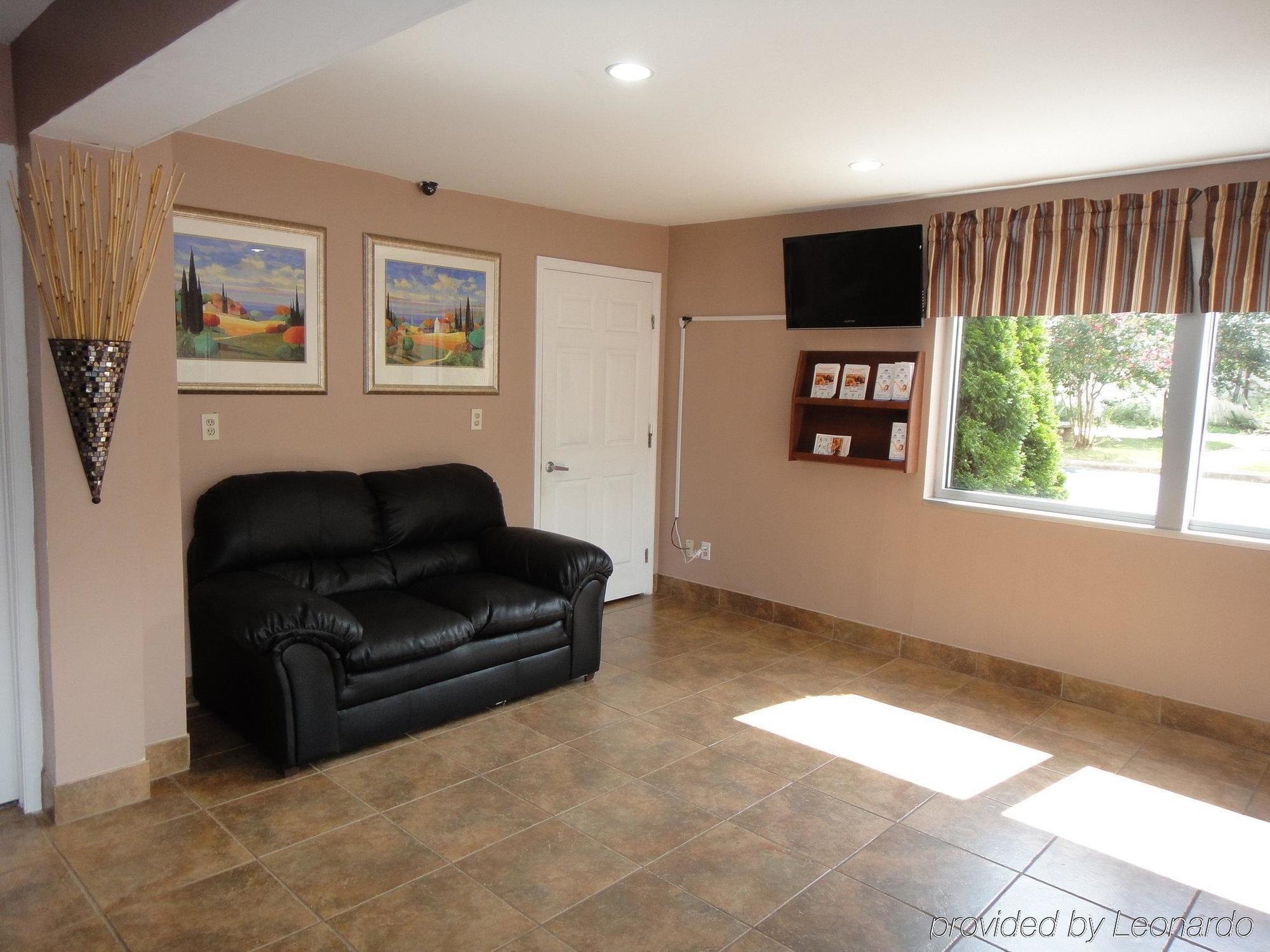 Red Roof Inn Plus+ Birmingham East - Irondale/Airport Dış mekan fotoğraf
