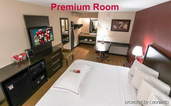 Red Roof Inn Plus+ Birmingham East - Irondale/Airport Dış mekan fotoğraf