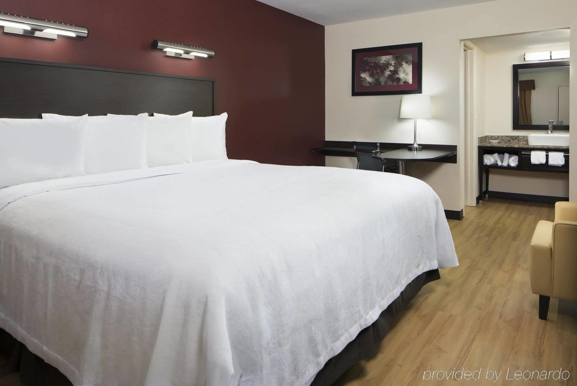 Red Roof Inn Plus+ Birmingham East - Irondale/Airport Dış mekan fotoğraf